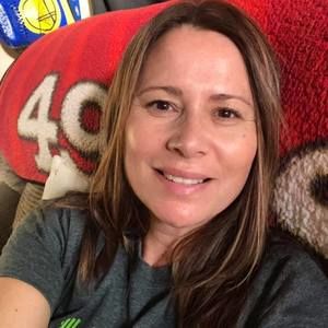 Meet your Posher, Dina